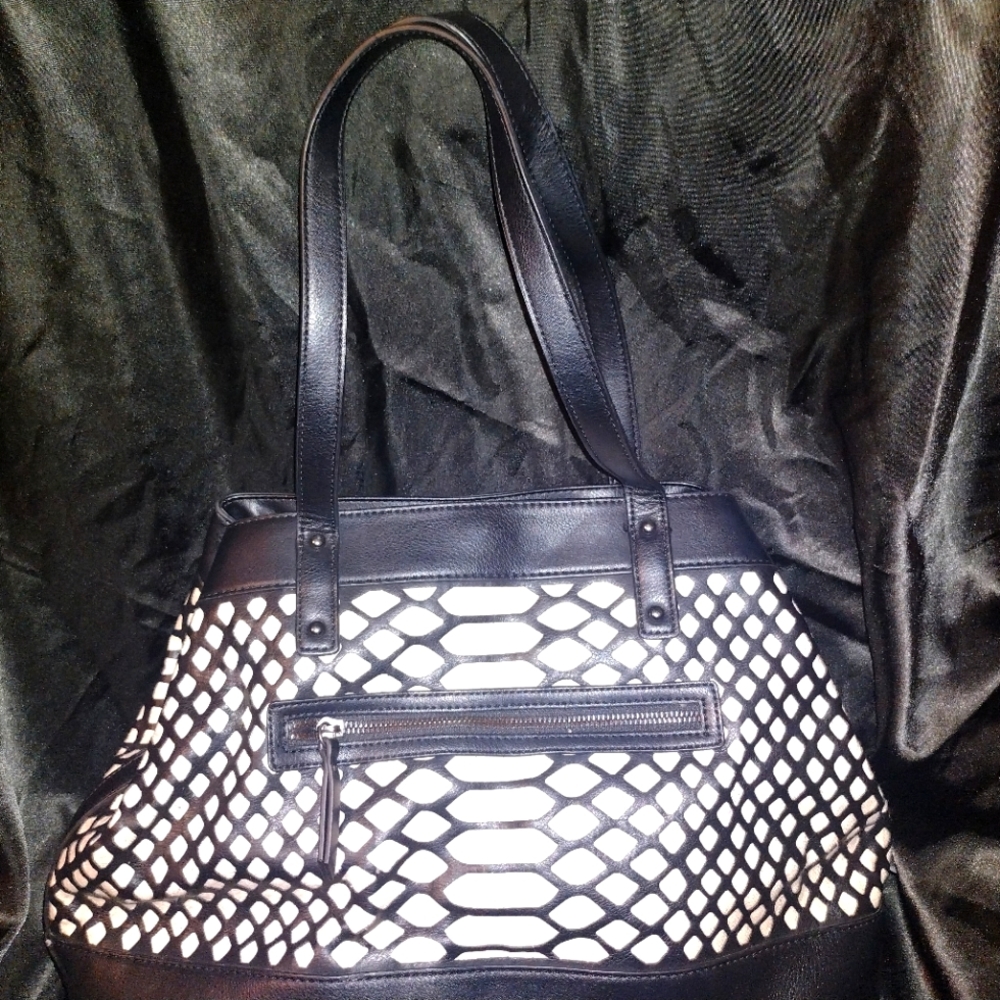 JOE'S Black and White Purse